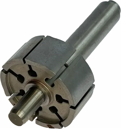 Eddy current crack test on a pump rotor